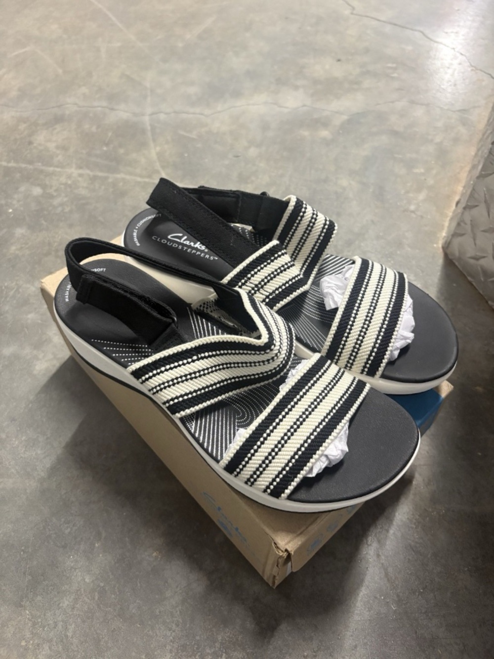 Clarks Women's Arla Stroll Slip-On Slingback Sandals Women's 7.5